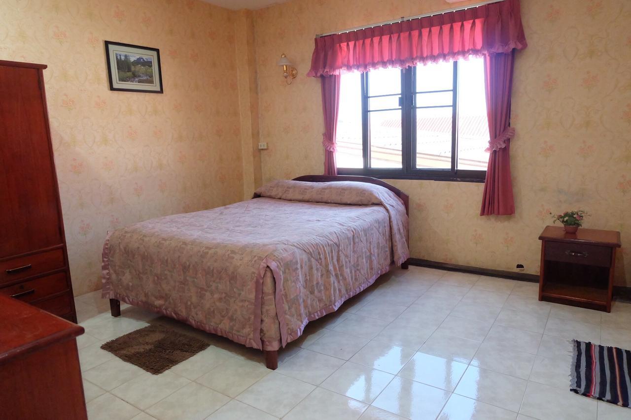 Thaveesinh Hotel Ban Houayxay Exterior photo